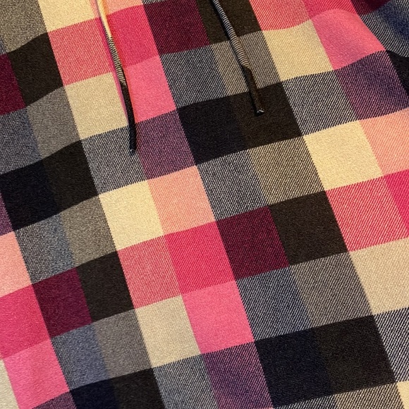 Vision Charcoal & Pink Color Block knit Pullover w/ Hood - Picture 3 of 6